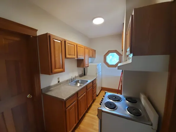 233 Valley St #1, Portland, ME 04102