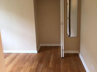 4949 Church St APT 204, Skokie, IL 60077