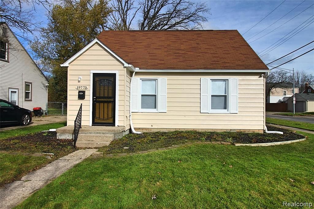 19775 Kingsville St, Harper Woods, MI 48225 Zillow