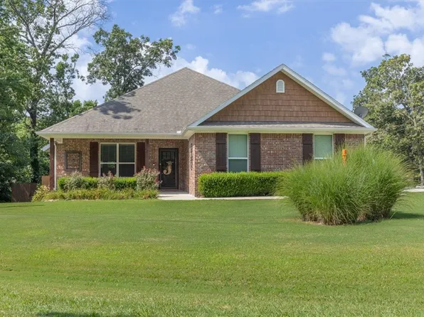 1 Embleton Dr, Bella Vista, AR 72714