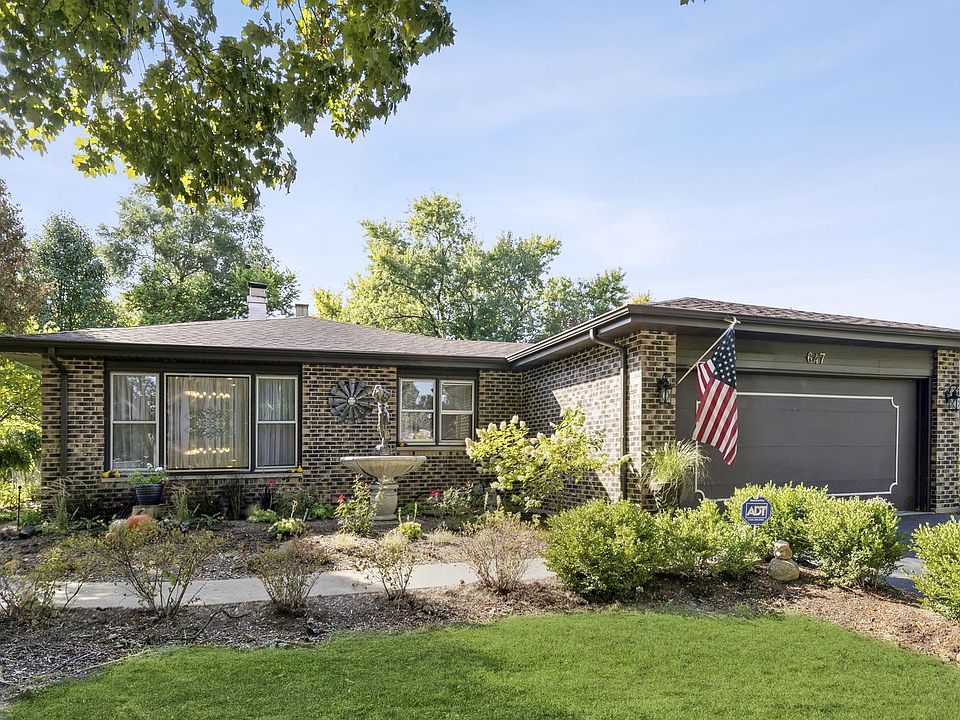 1st image of 647 Lee Dr