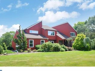 2 Schuyler Dr, West Windsor, NJ 08550