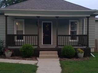 501 S East St, Farmersville, IL 62533