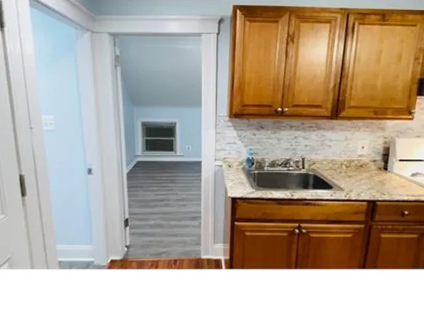 23 Everett Ave, Webster, MA