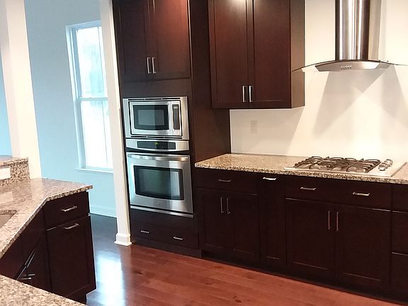 3rd image of 217 W Bourne Way