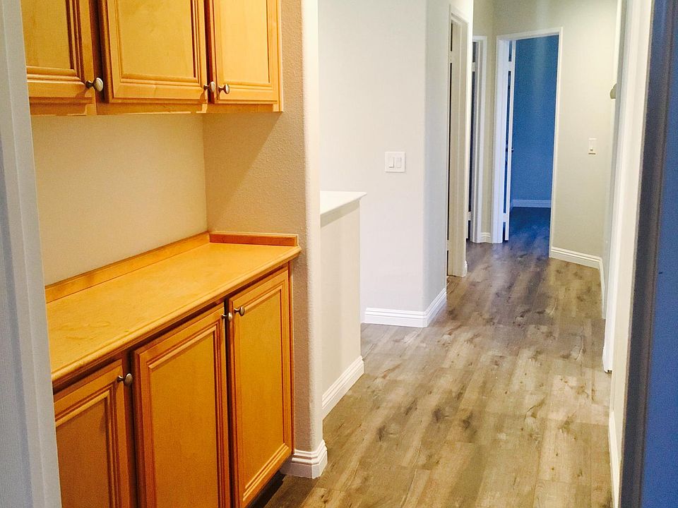 walking master room
