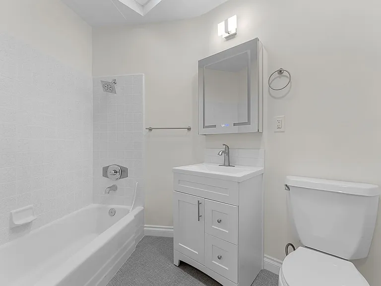 1701 Washington Way #2 — Photo 9