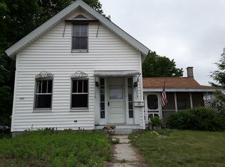 111 West St, Ware, MA 01082