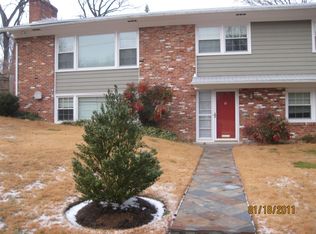 8312 Bryant Dr, Bethesda, MD 20817