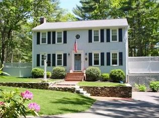 539 Summer St, Duxbury, MA 02332