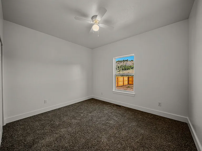 502 Angel Way — Photo 9