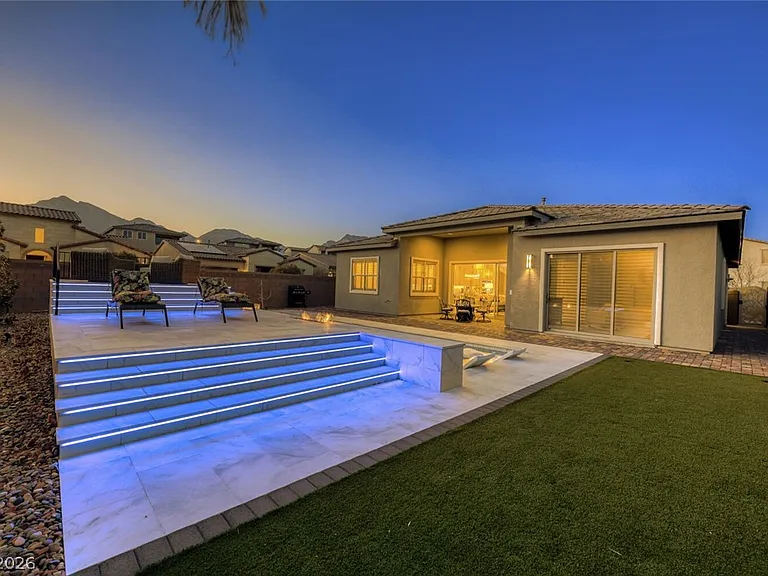 11729 Belorado Ave — Photo 25
