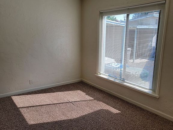 4th image of 936-938 Yuba St #940