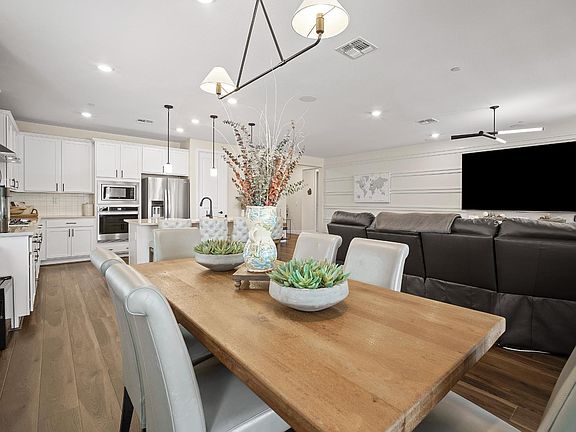 4th image of 12041 Aleria Cir