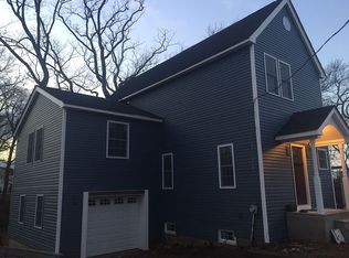 820 Ridge Rd, Keyport, NJ 07735