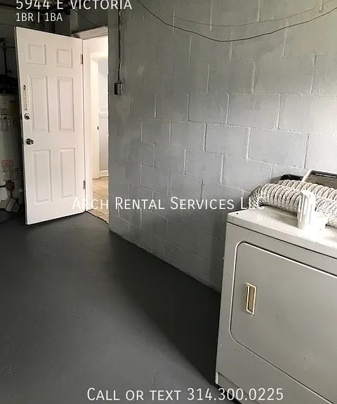 5944 E Victoria Ave — Photo 11