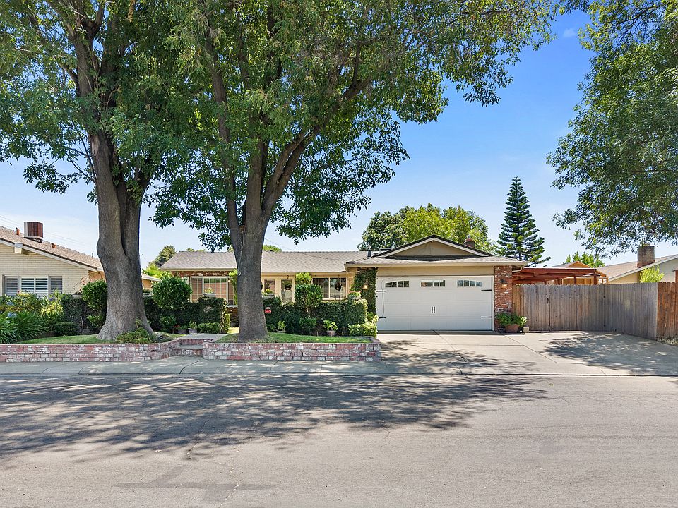 1st image of 2226 Paloma Ave