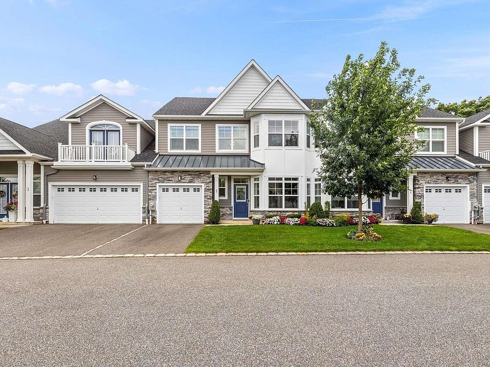 1st image of 57 Meadowbrook Lane #57