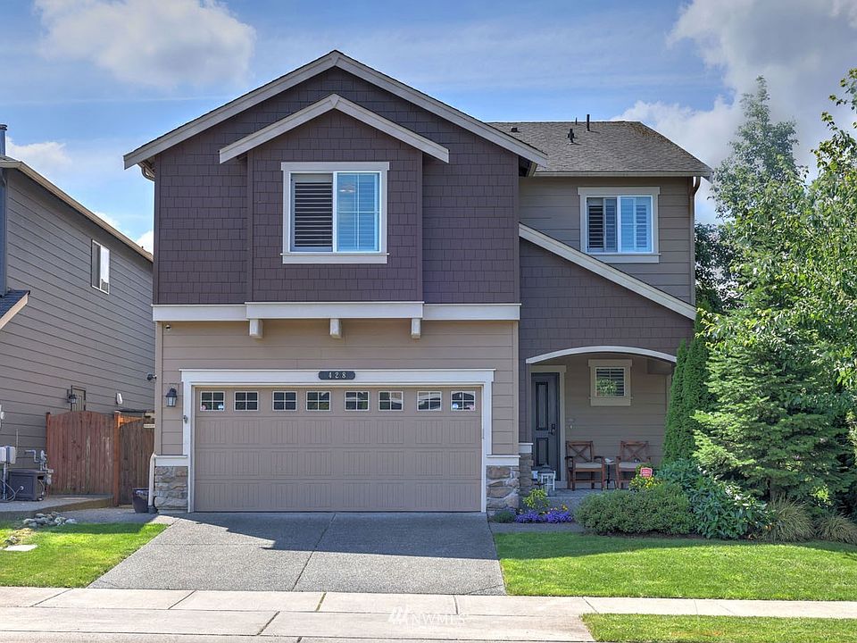 1st image of 428 200th St SW