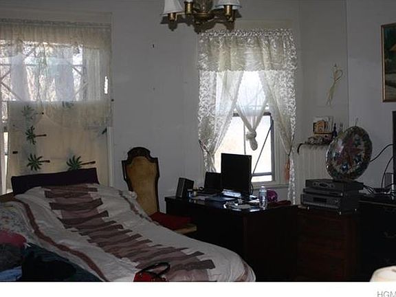 5th image of 25 Lincoln Cir