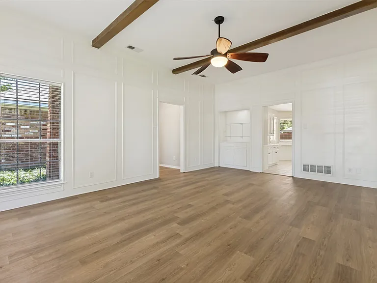 1500 Stonecrest Dr — Photo 5
