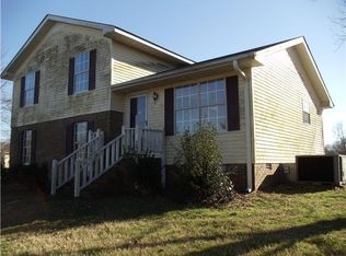 3836 Cowhorne Hollow Rd, Prospect, TN 38477