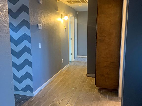 5th image of 2020 W Robin Ave