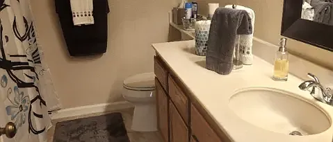 353 Columbia Cir — Photo 2