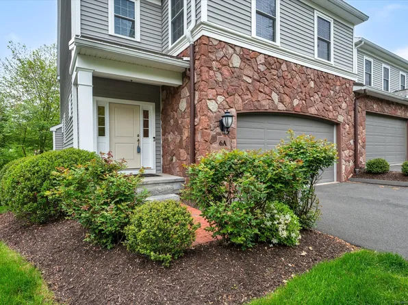 6 Mill Pond Lane #A, Simsbury, CT 06070