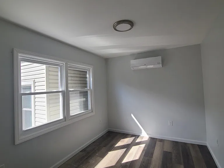 150 New York Ave #2 — Photo 12