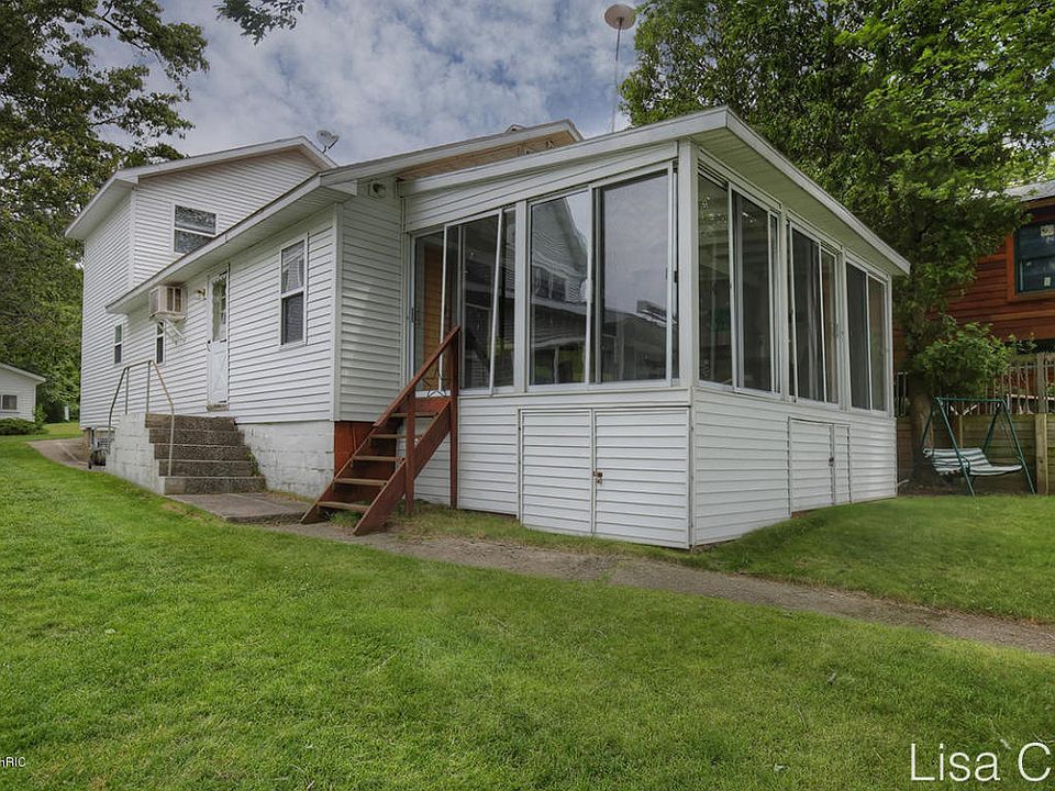 1st image of 2281 Lakeside Dr