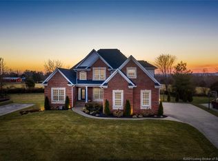 3008 W Lobo Rdg, New Albany, IN 47150