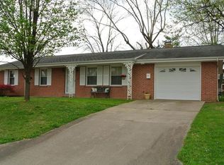 949 W North St, Perryville, MO 63775