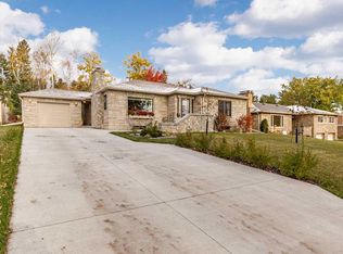 2731 E 7th St, Duluth, MN 55812