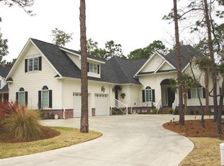 117 Vintage Dr, Pawleys Island, SC 29585
