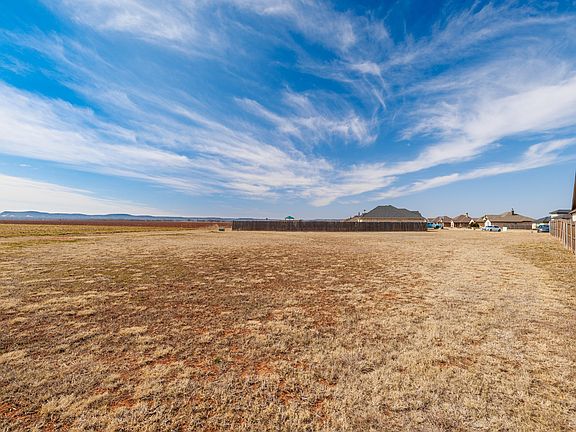 2nd image of 101 Pepper Creek Trl