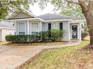 676 Willow Pointe Dr, Mobile, AL 36695