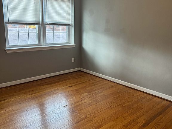 3rd image of 1511 W 7th Ave