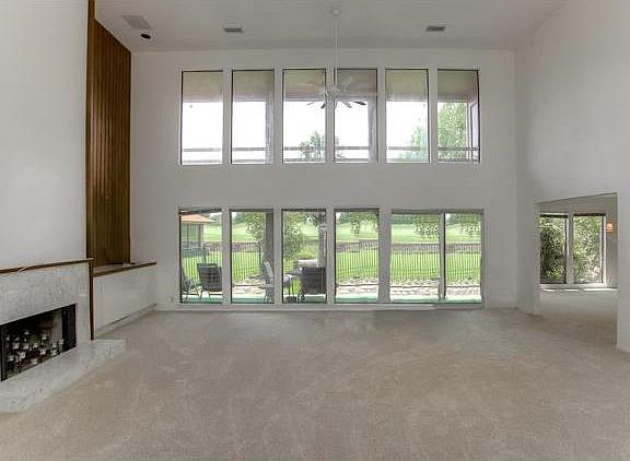 3rd image of 4416 Westridge Ave