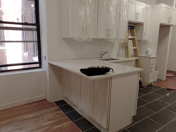 3rd image of 255 Ocean Ave #D
