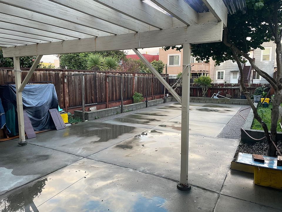 2nd image of 1478 27th Ave