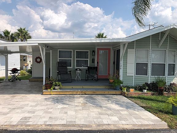 Paver driveway 