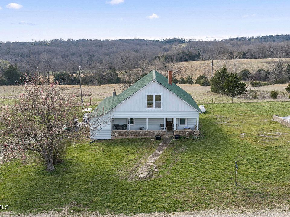 1st image of 120 Brown Homestead Rd