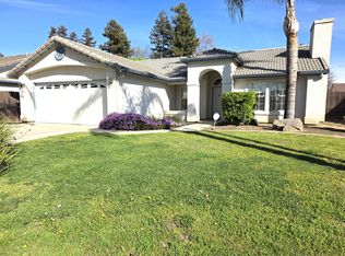 2540 W Porter Creek Ave, Porterville, CA 93257