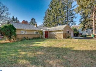 966 Ashton Rd, Bensalem, PA 19020