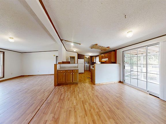 5th image of 536 Belwood Lawndale Rd