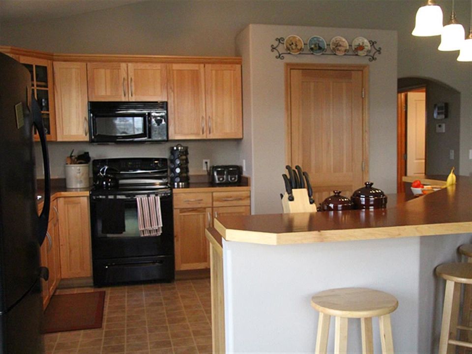 1st image of 3267 Barbeau Dr