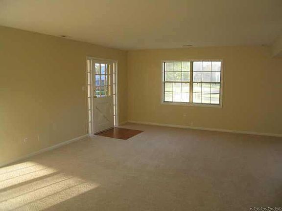 4th image of 4608 N London Dr