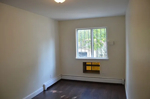 Rented by Bold New York | media 12