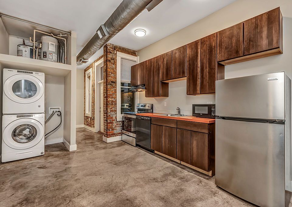 1st image of 24 E 14th St APT 1